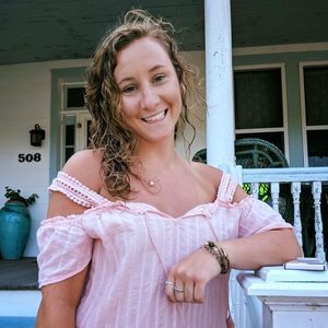 Meet your Posher, Jenna